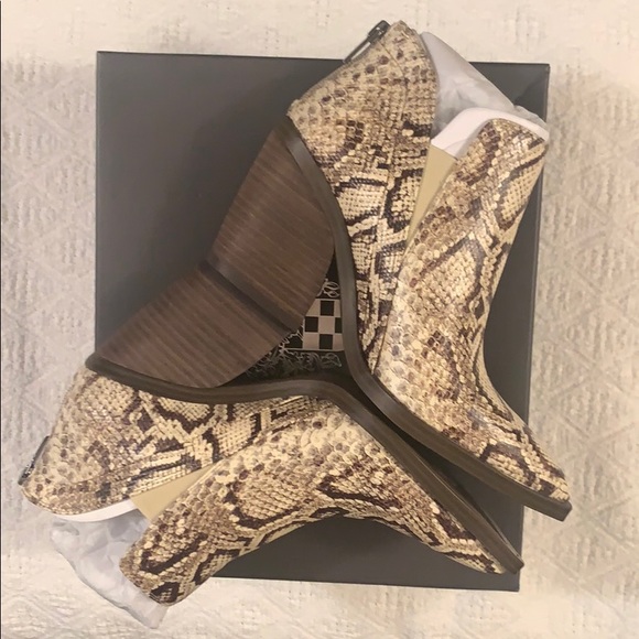 Vince Camuto Gradina Block Heel Bootie Snake Print - Picture 3 of 9